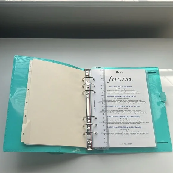 Tiffany turq beautiful! patent leather Filofax A5 planner Domino 7.5 x 9.25” - Picture 4 of 8